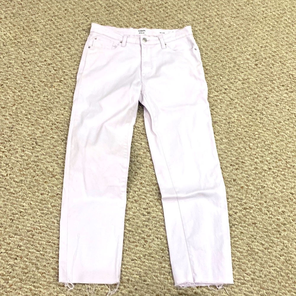 Kensie lavender 5 pkt straight leg  jeans Size 6/28 “The Slim”